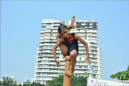 015-mallakhamb-sport-poinsur-gymkhana